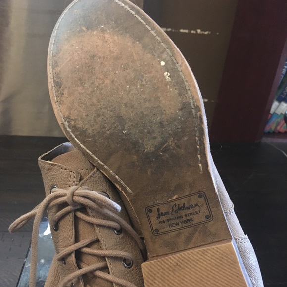 Women’s Sam Edelman Putty Lace Up Bootie - Picture 9 of 10